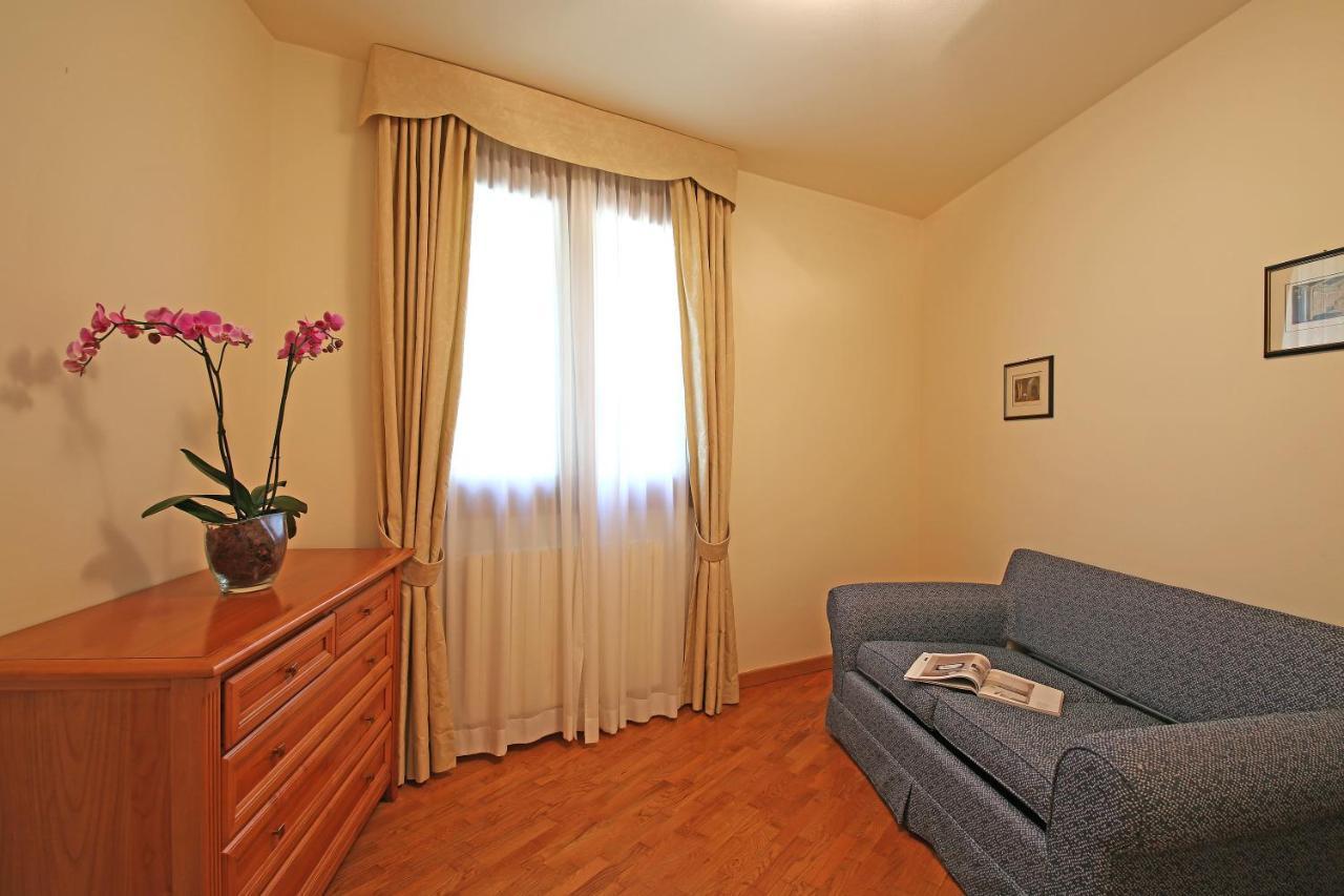Appartamenti Borgo Gardone Riviera Extérieur photo